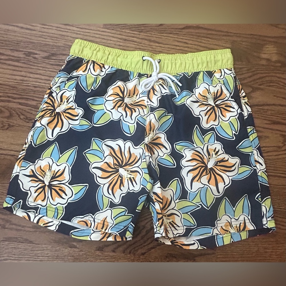 SVRN Sovereign Code Swim Trunks Mens Flower Hawaiian Design Size Small